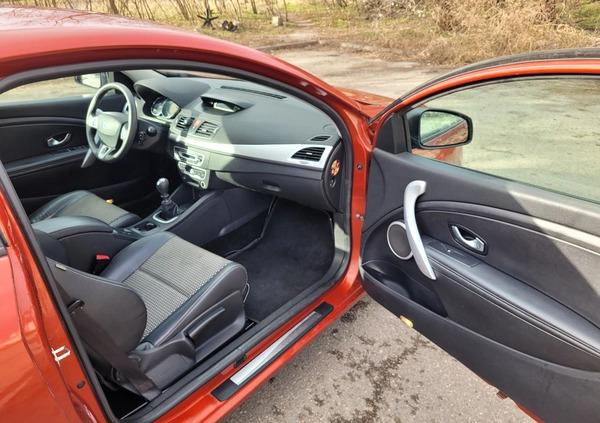 Renault Megane cena 15900 przebieg: 272000, rok produkcji 2010 z Warszawa małe 211